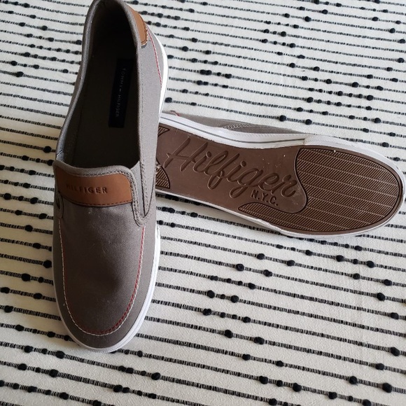Tommy Hilfiger Casual Shoes - Picture 2 of 3